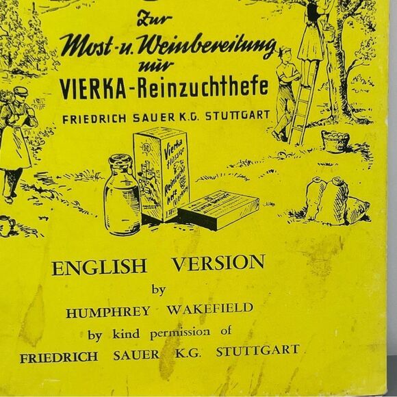 Yellow 'Vierka' Wine Book - Picture 3 of 8